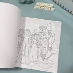 ⁦كراسة تلوين Familias Disney⁩ - الصورة ⁦6⁩
