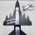 ⁦حامل عيدية بتصميم طائرة⁩ - الصورة ⁦5⁩